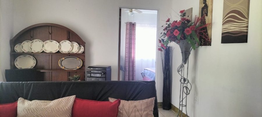 3 Bedroom Property for Sale in Helikonpark Gauteng