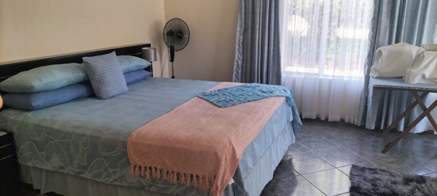 3 Bedroom Property for Sale in Helikonpark Gauteng