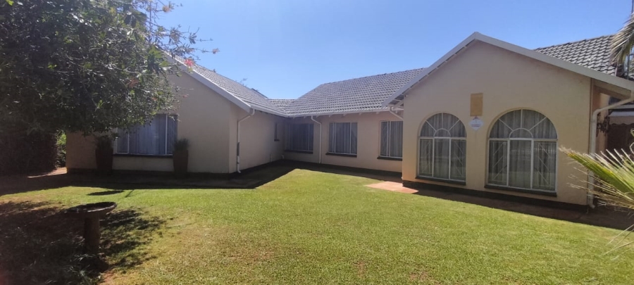 3 Bedroom Property for Sale in Helikonpark Gauteng