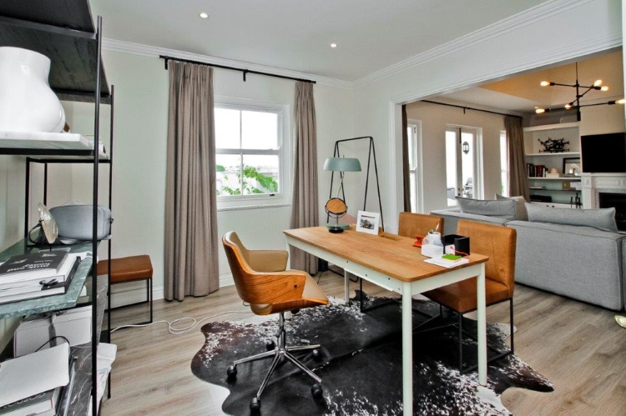 2 Bedroom Property for Sale in Illovo Gauteng