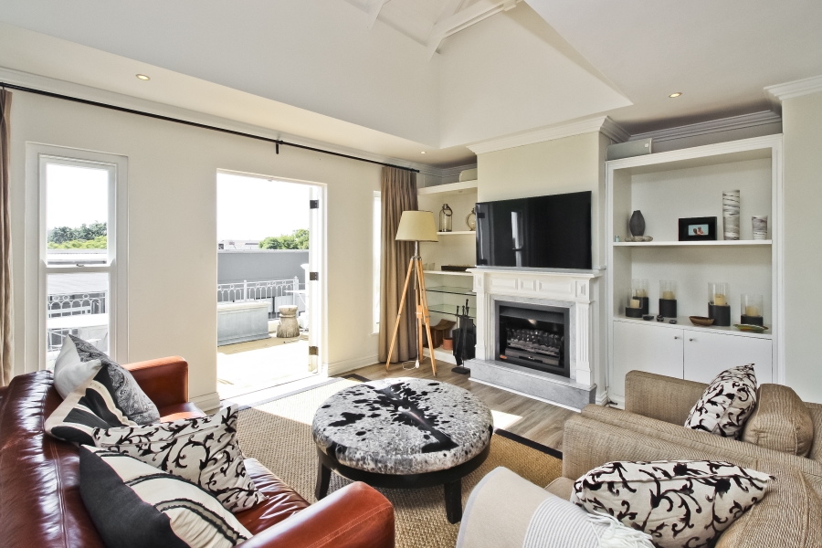 2 Bedroom Property for Sale in Illovo Gauteng