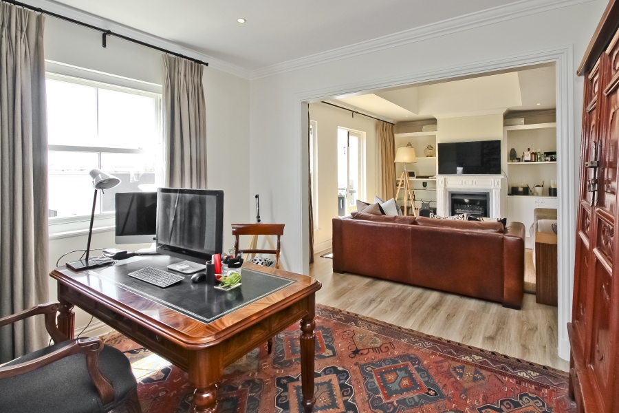 2 Bedroom Property for Sale in Illovo Gauteng
