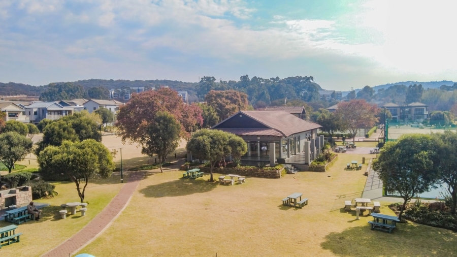 5 Bedroom Property for Sale in Aspen Hills Gauteng