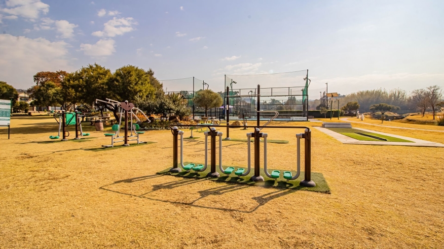 5 Bedroom Property for Sale in Aspen Hills Gauteng