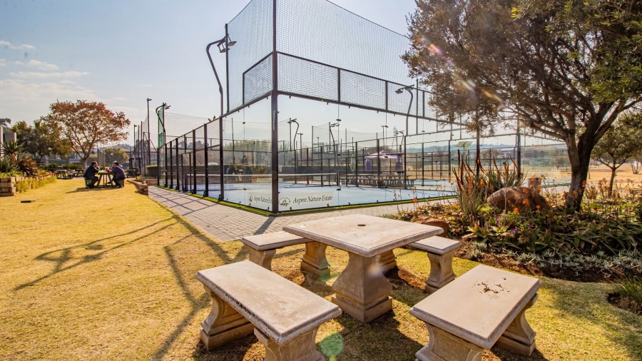 5 Bedroom Property for Sale in Aspen Hills Gauteng