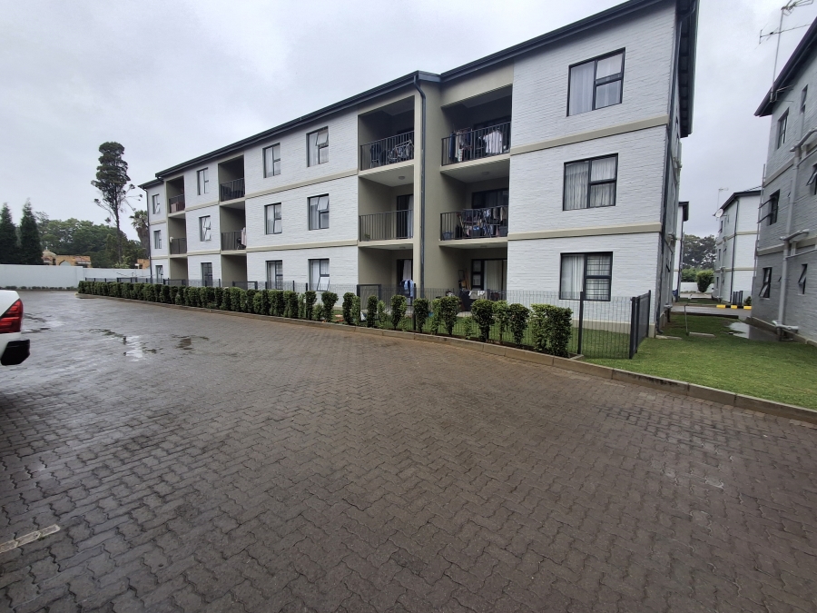 2 Bedroom Property for Sale in Brentwood Gauteng
