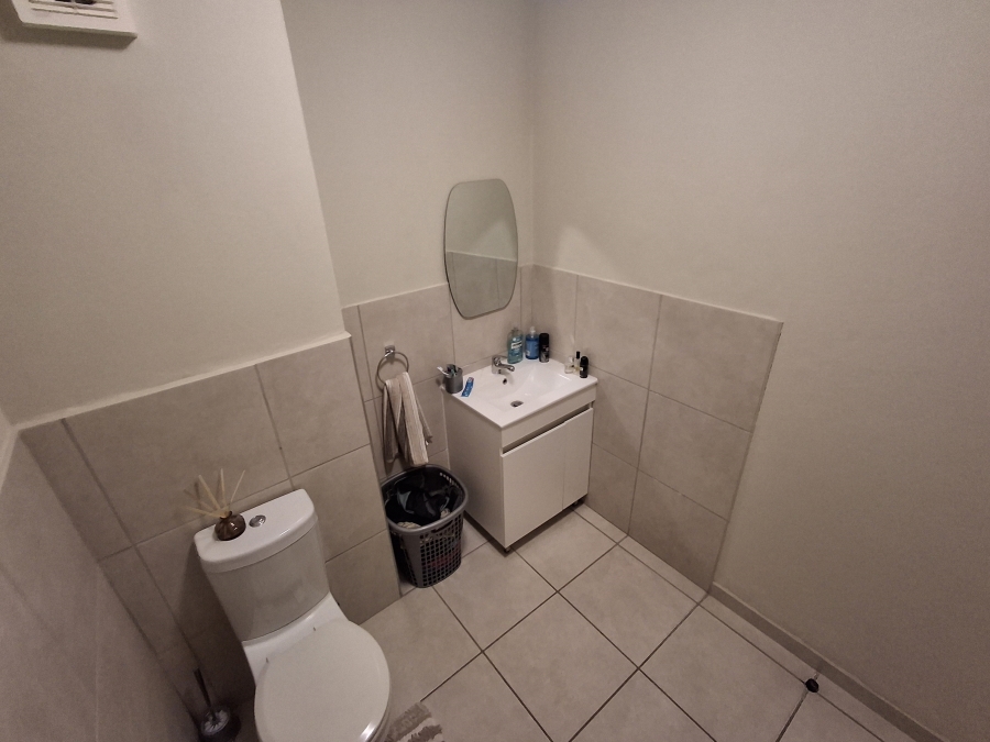 2 Bedroom Property for Sale in Brentwood Gauteng