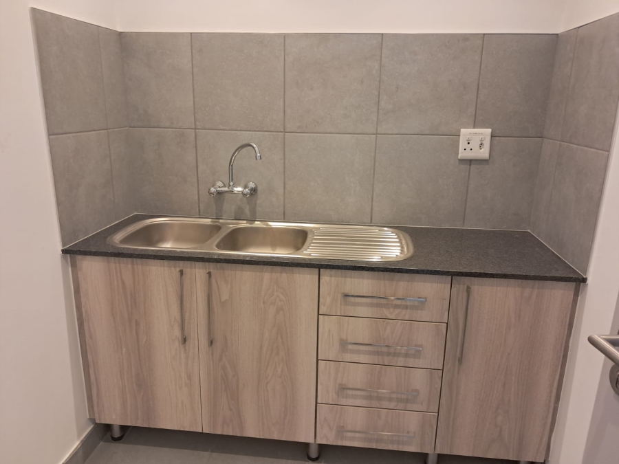 To Let Commercial Property for Rent in Eco Park Gauteng