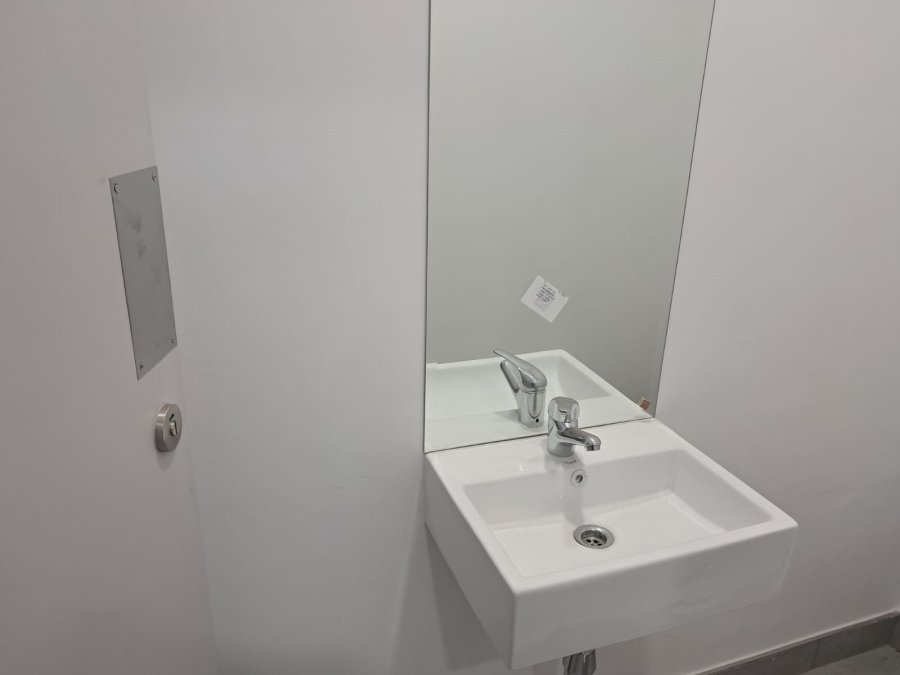 To Let Commercial Property for Rent in Eco Park Gauteng