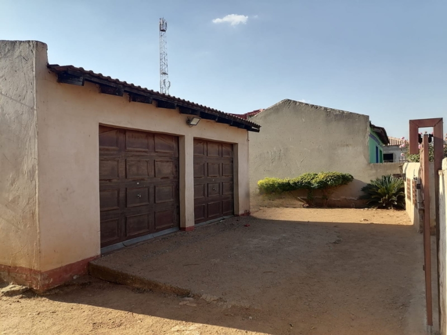 2 Bedroom Property for Sale in Lakeside Gauteng