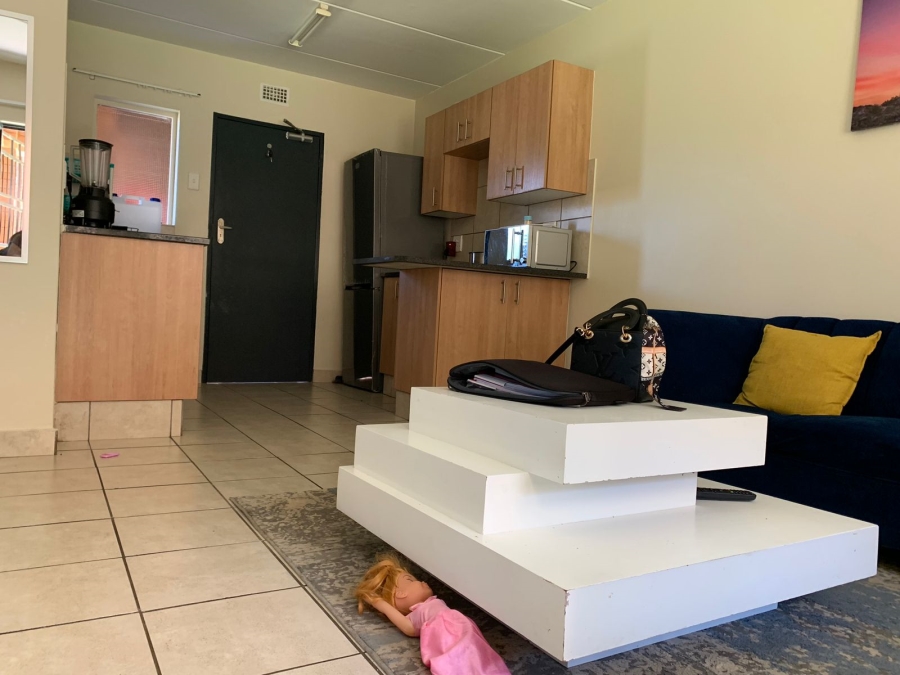 To Let 2 Bedroom Property for Rent in Olympus AH Gauteng