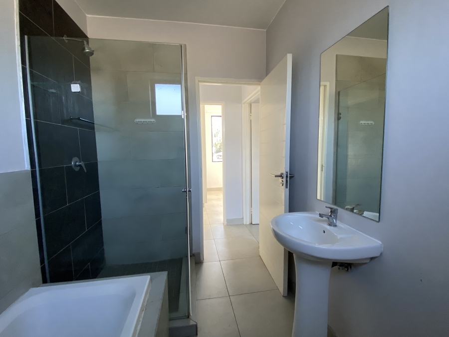 2 Bedroom Property for Sale in Lyttelton Manor Gauteng