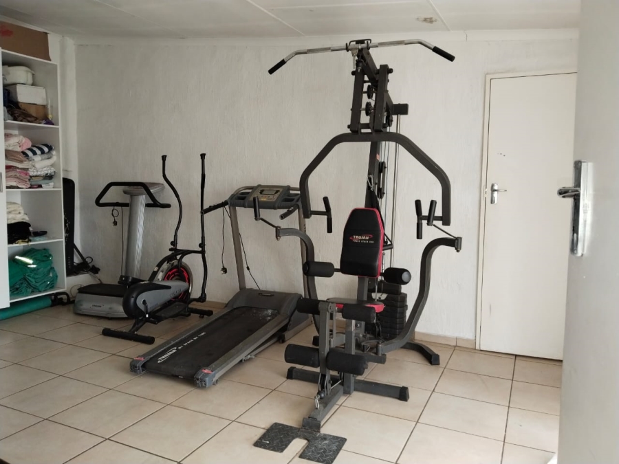 3 Bedroom Property for Sale in Rothdene Gauteng