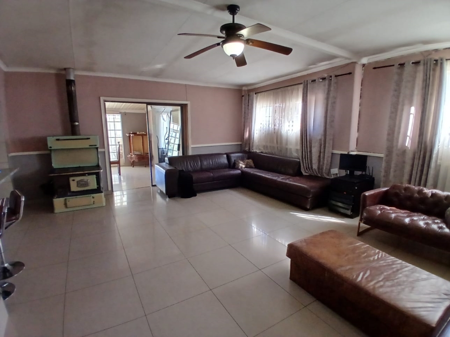 3 Bedroom Property for Sale in Rothdene Gauteng