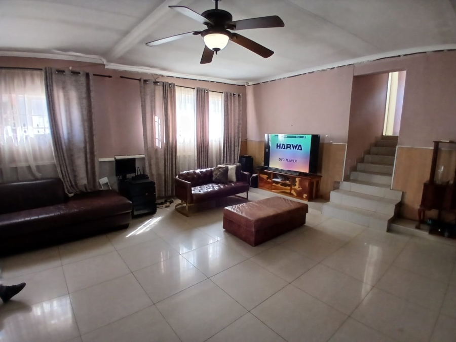 3 Bedroom Property for Sale in Rothdene Gauteng