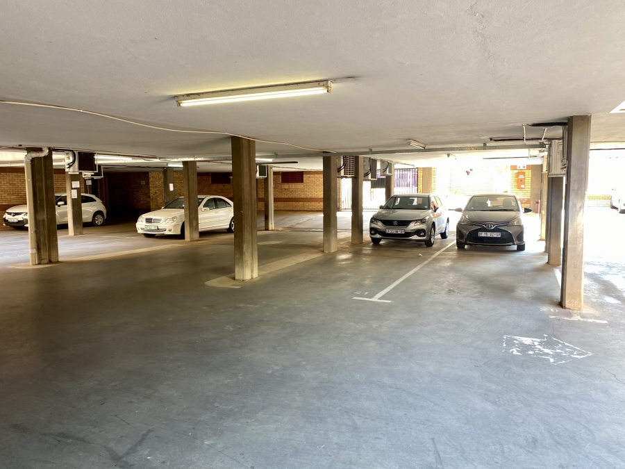 To Let commercial Property for Rent in Hatfield Gauteng