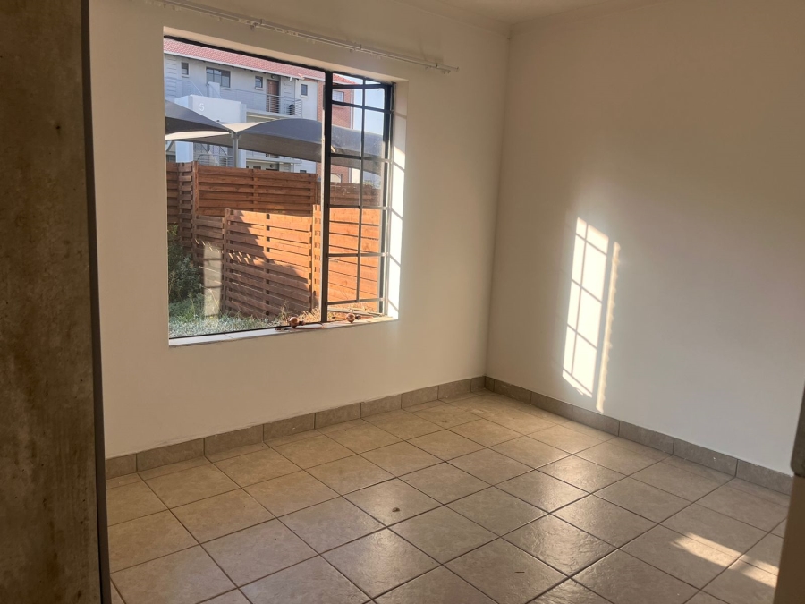 To Let 4 Bedroom Property for Rent in Summerset Gauteng