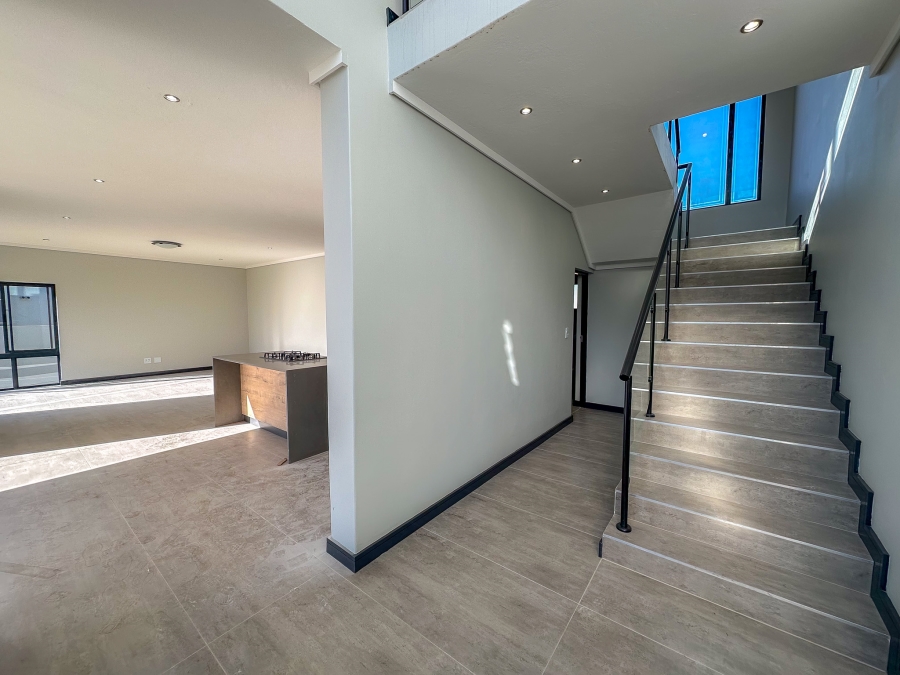 3 Bedroom Property for Sale in Midstream Estate Gauteng
