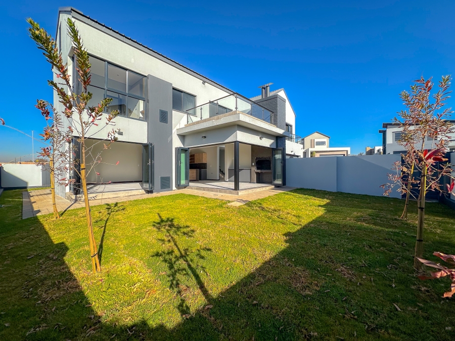 3 Bedroom Property for Sale in Midstream Estate Gauteng