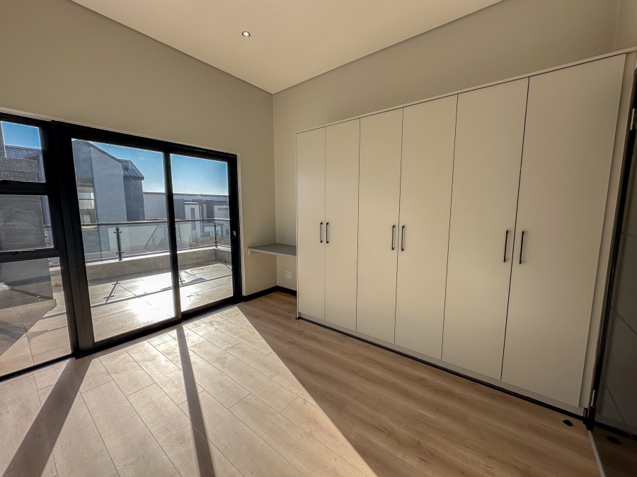 3 Bedroom Property for Sale in Midstream Estate Gauteng