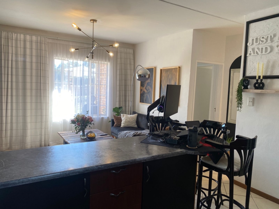 2 Bedroom Property for Sale in Honeydew Gauteng