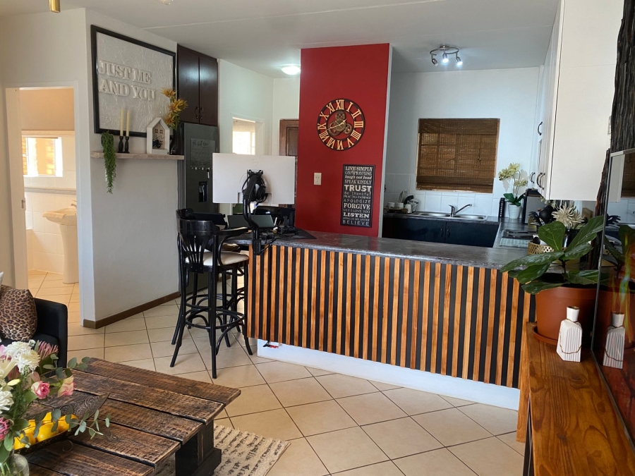 2 Bedroom Property for Sale in Honeydew Gauteng