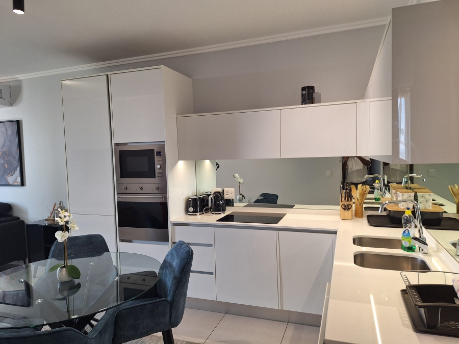 2 Bedroom Property for Sale in Waterfall Gauteng