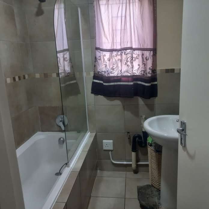 To Let 3 Bedroom Property for Rent in Kosmosdal Gauteng