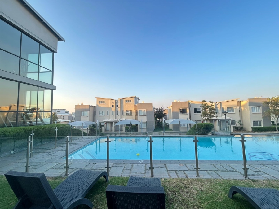 2 Bedroom Property for Sale in Fourways Gauteng