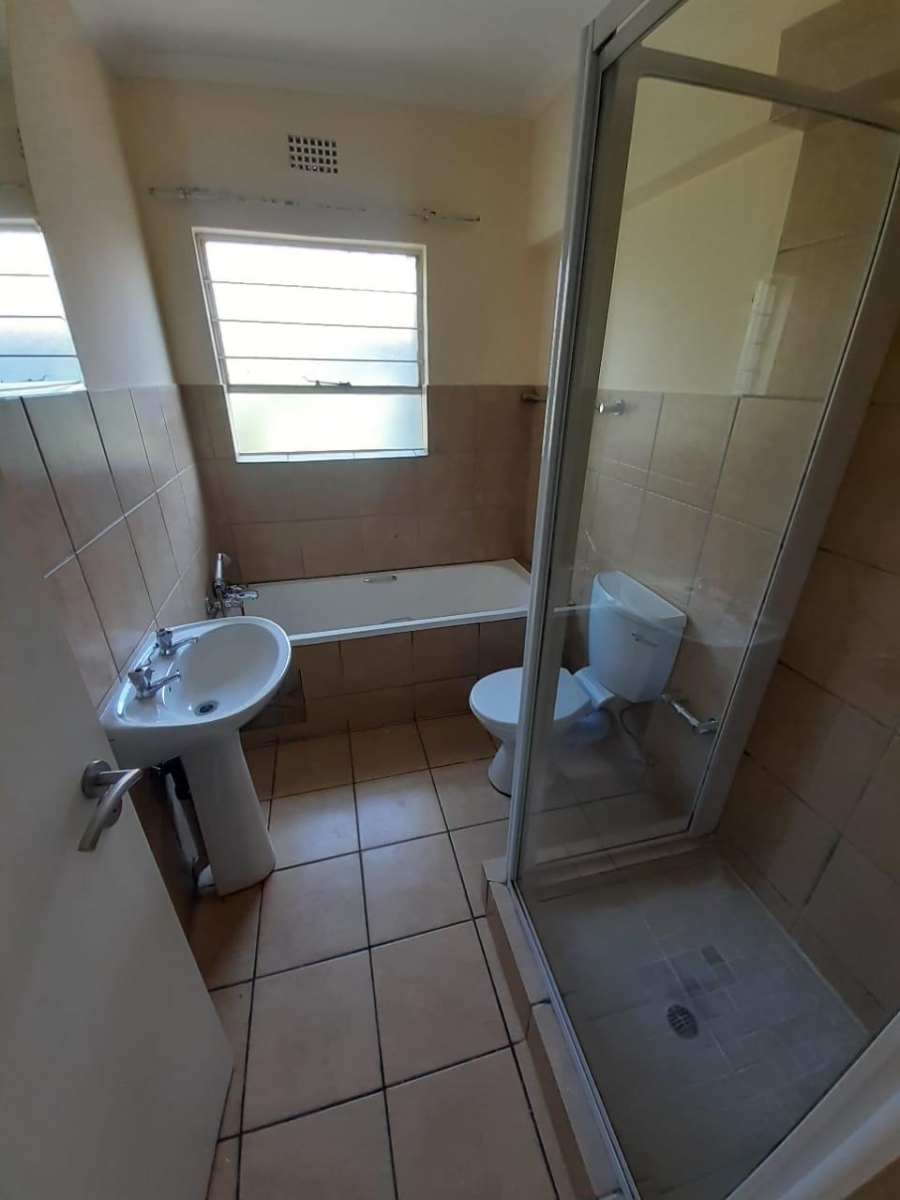 2 Bedroom Property for Sale in Ferndale Gauteng
