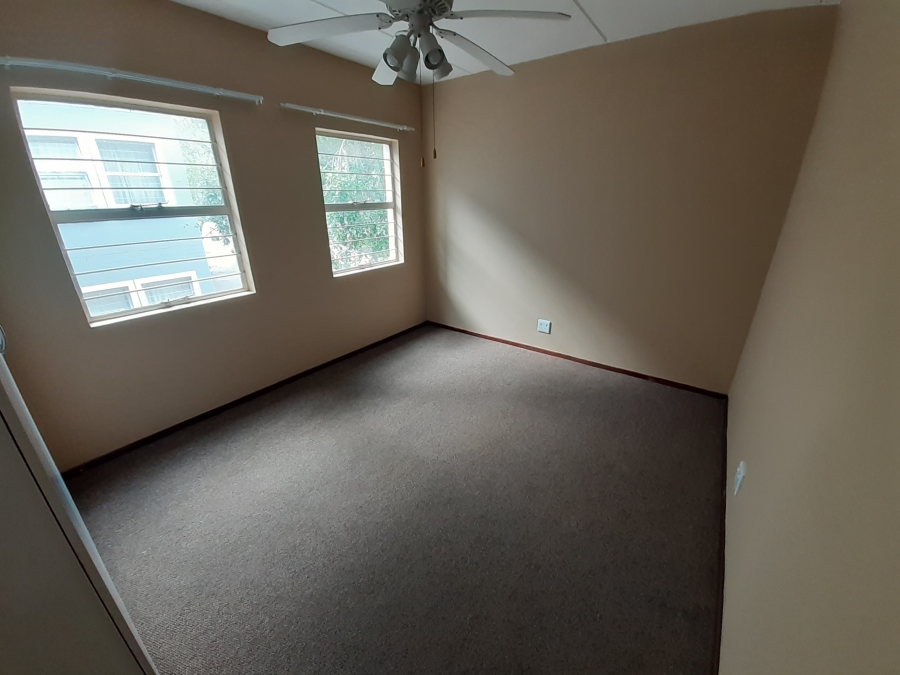2 Bedroom Property for Sale in Ferndale Gauteng