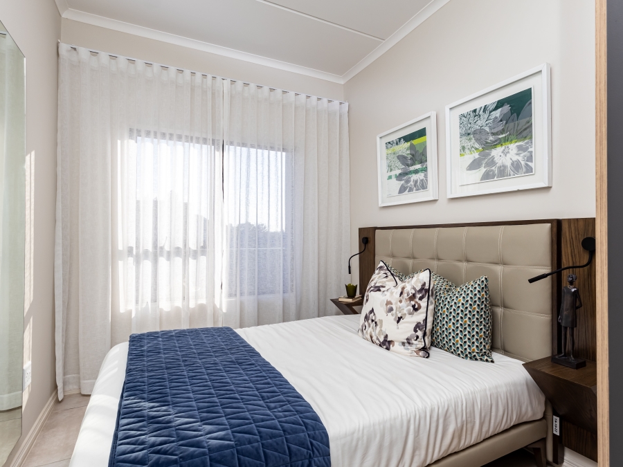 2 Bedroom Property for Sale in Glen Austin Gauteng