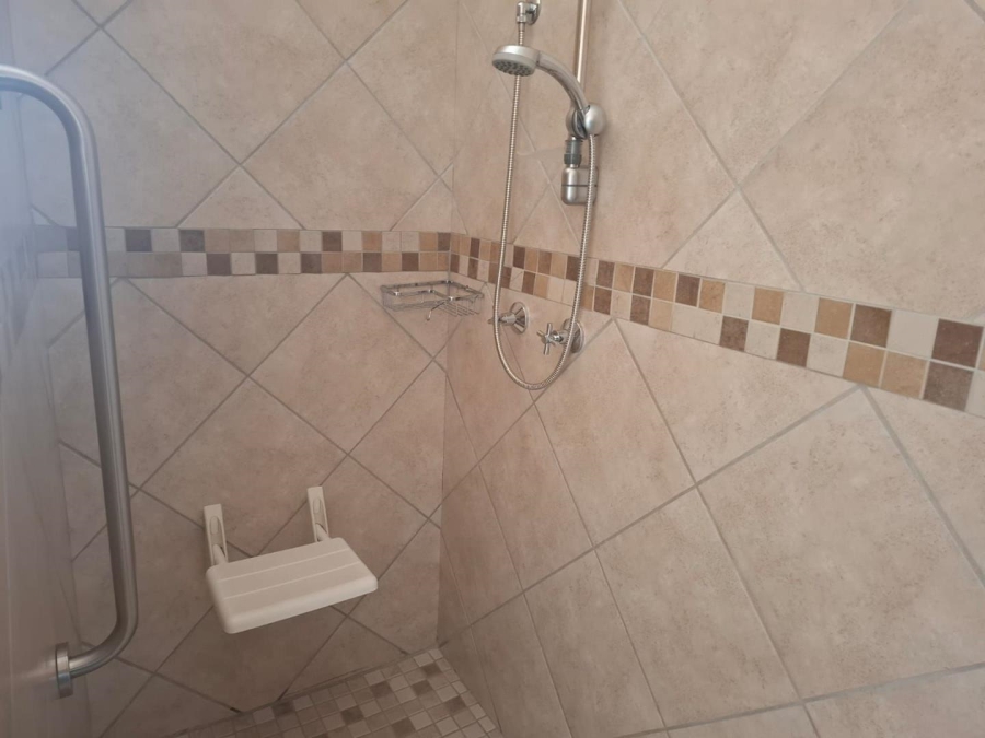 2 Bedroom Property for Sale in Brentwood Park Gauteng