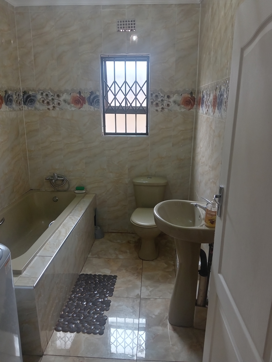3 Bedroom Property for Sale in Protea Glen Gauteng