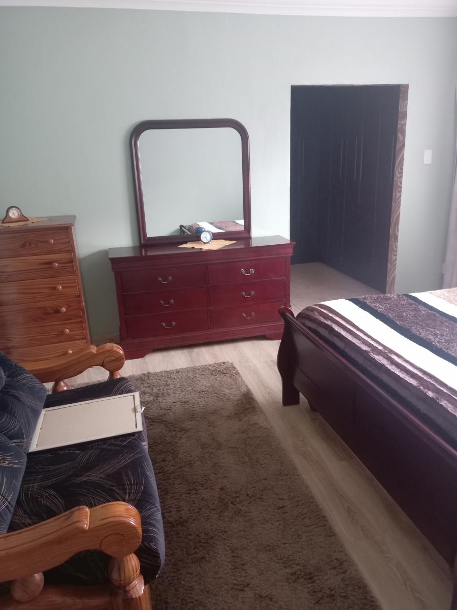 3 Bedroom Property for Sale in Protea Glen Gauteng