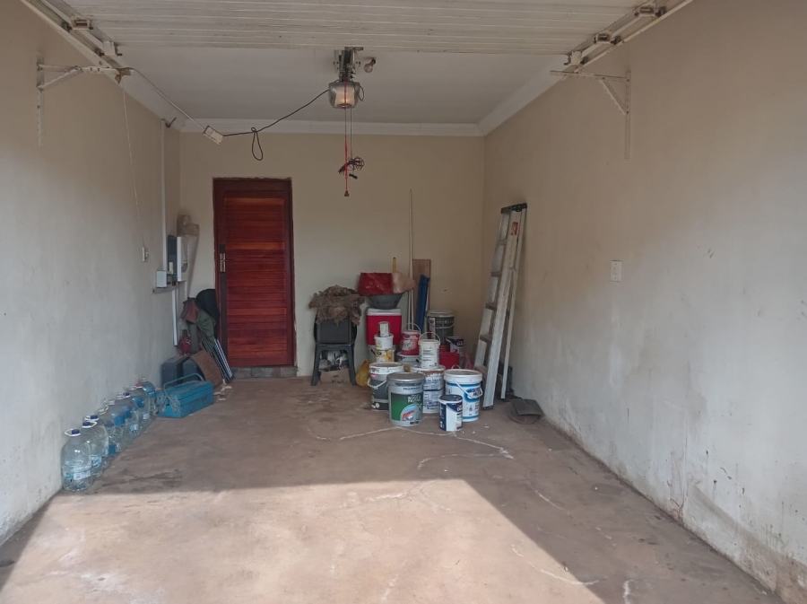 3 Bedroom Property for Sale in Protea Glen Gauteng