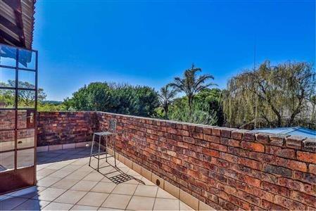 3 Bedroom Property for Sale in Glen Austin Gauteng