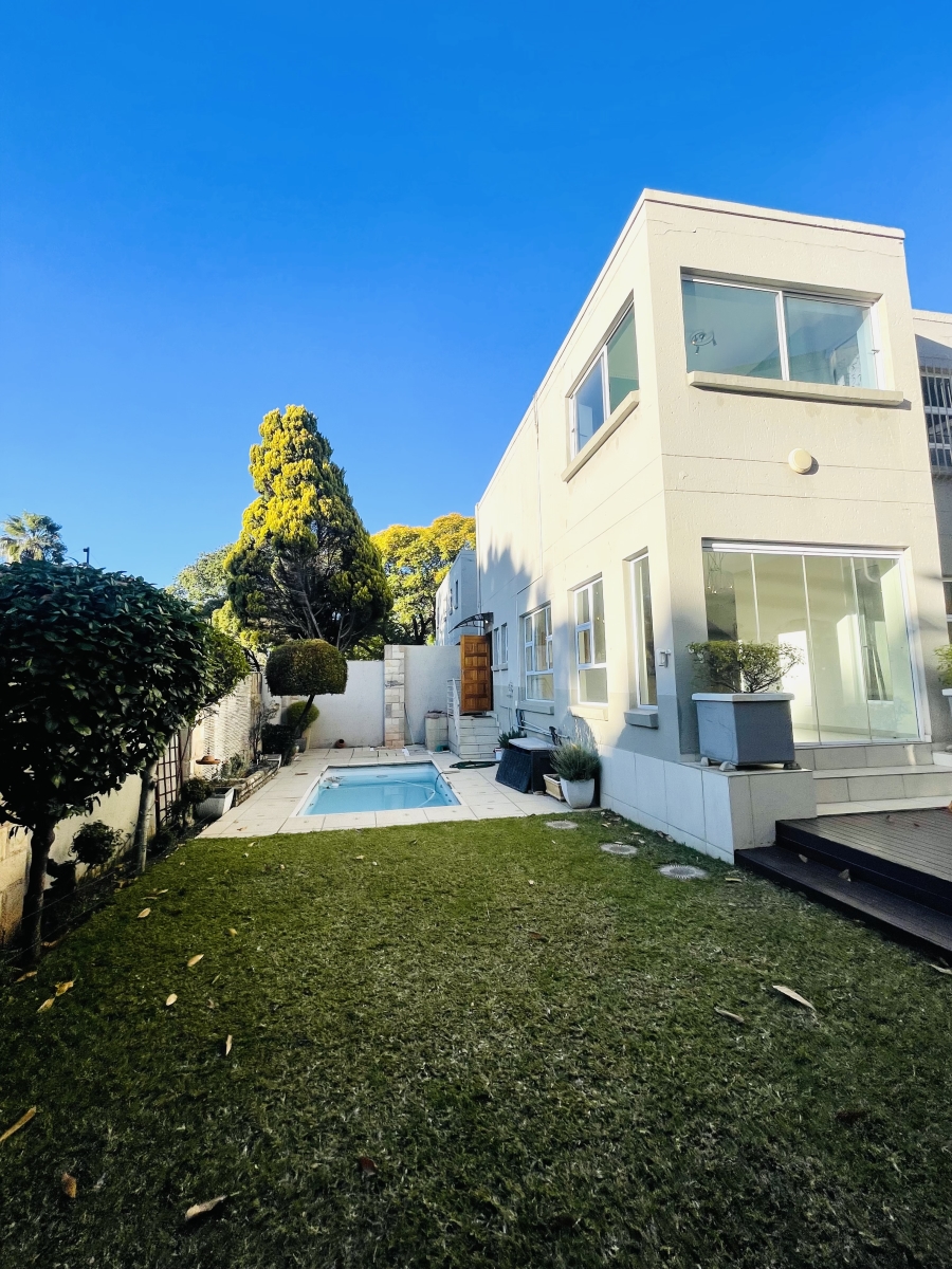 4 Bedroom Property for Sale in Sandown Gauteng