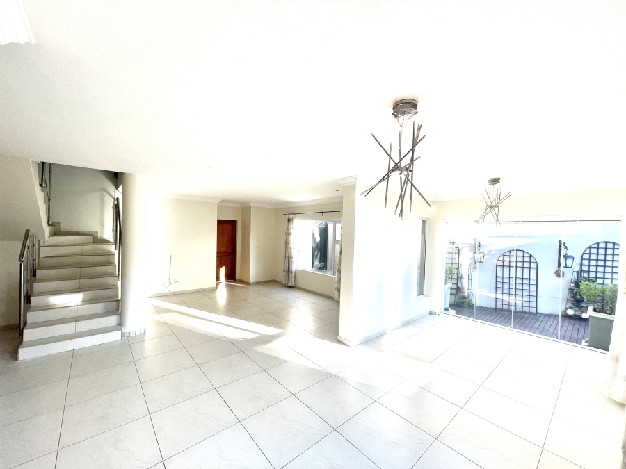 4 Bedroom Property for Sale in Sandown Gauteng