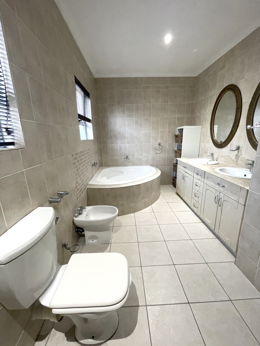 4 Bedroom Property for Sale in Sandown Gauteng