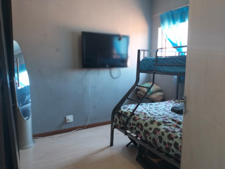 2 Bedroom Property for Sale in Greenhills Gauteng