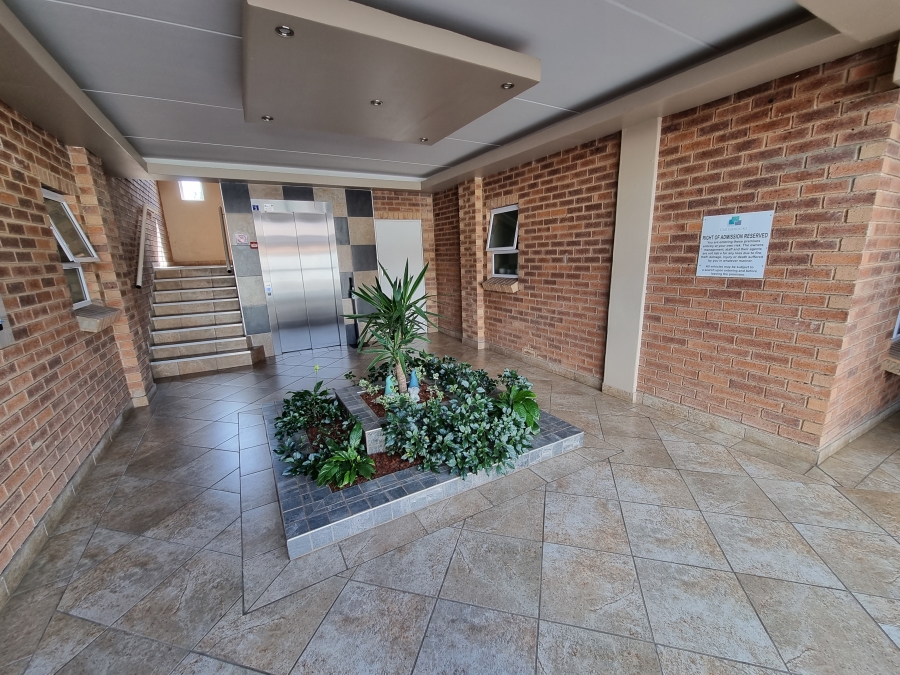 To Let 2 Bedroom Property for Rent in Benoni North Gauteng