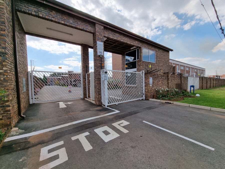 To Let 2 Bedroom Property for Rent in Benoni North Gauteng