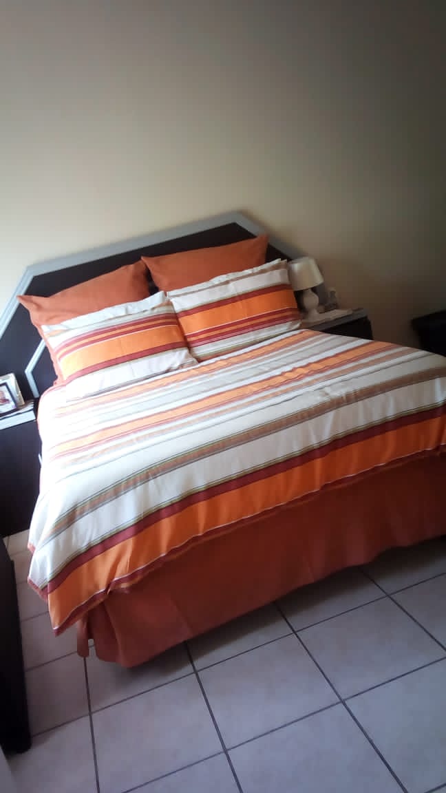 To Let 2 Bedroom Property for Rent in Crystal Park Gauteng