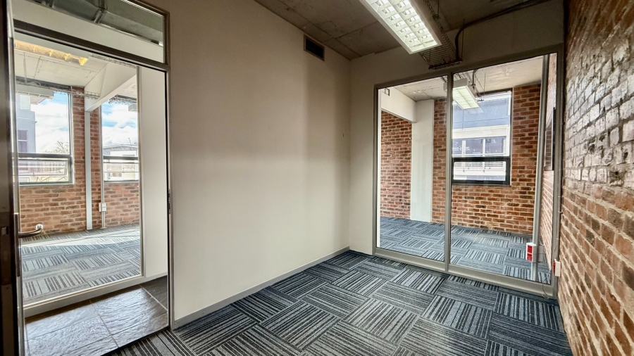 Commercial Property for Sale in Lonehill Gauteng