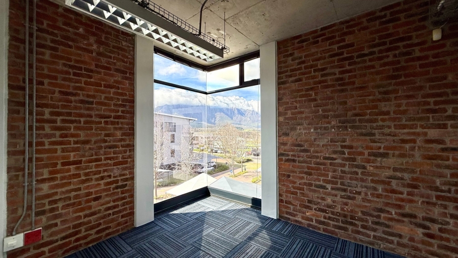 Commercial Property for Sale in Lonehill Gauteng