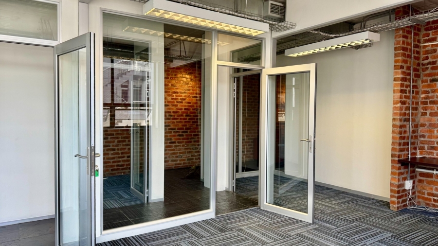 Commercial Property for Sale in Lonehill Gauteng