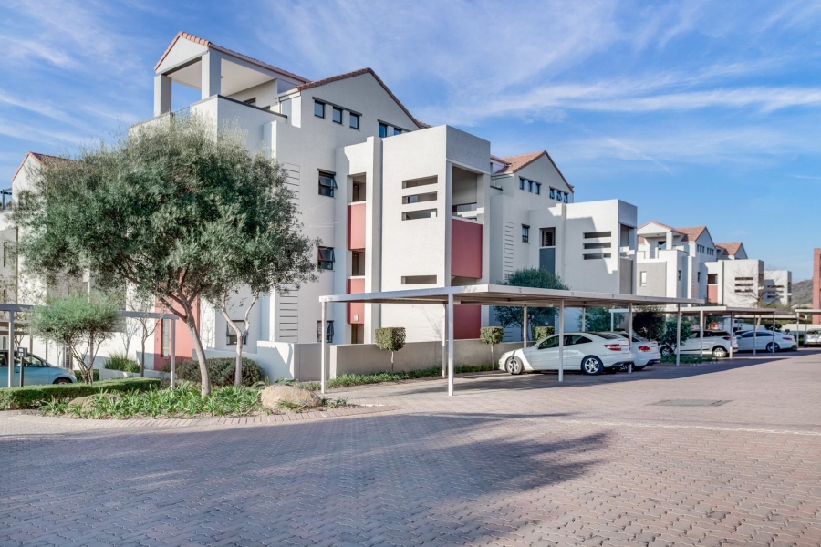 1 Bedroom Property for Sale in Lonehill Gauteng