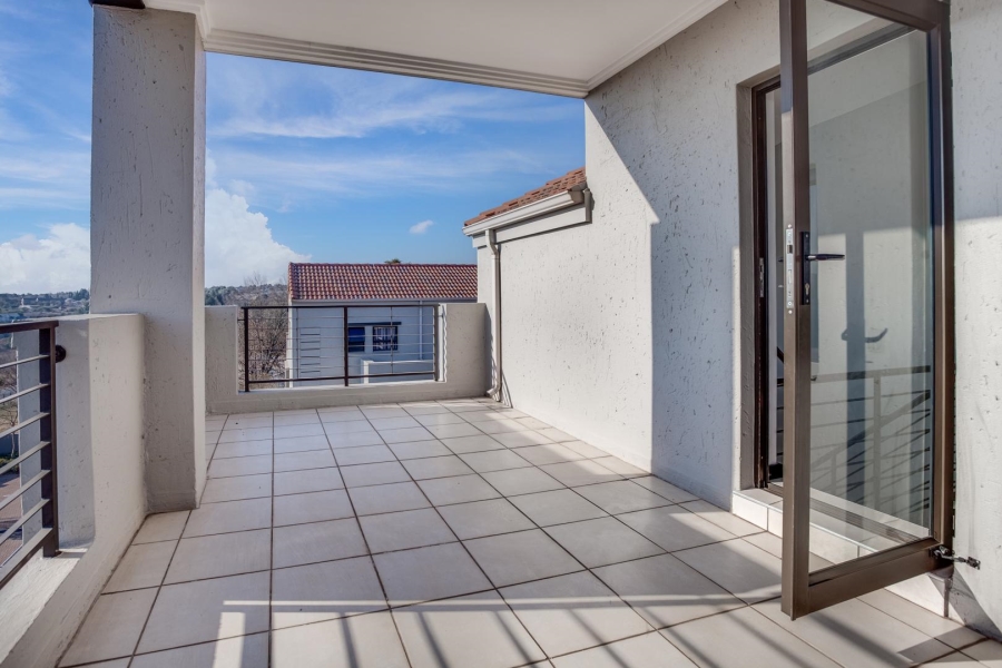 1 Bedroom Property for Sale in Lonehill Gauteng
