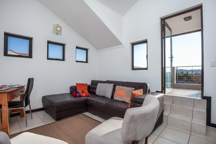 1 Bedroom Property for Sale in Lonehill Gauteng